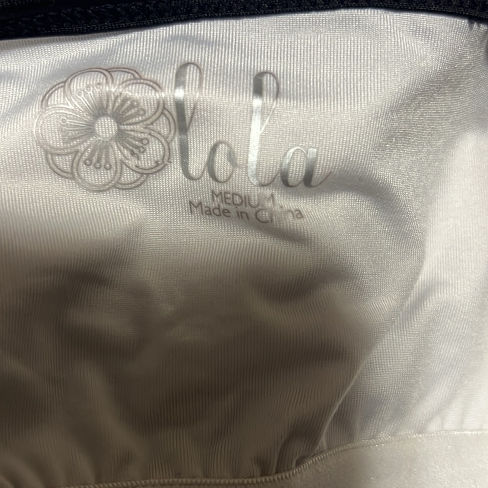 Dress - Picture 3 of 3